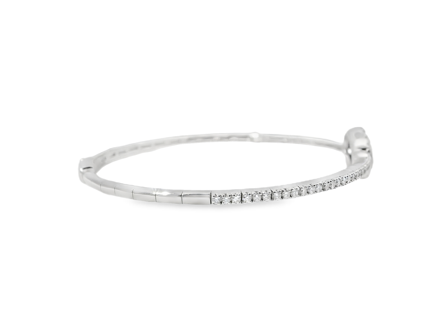 0.92CT Diamond Bangle 18k White Gold