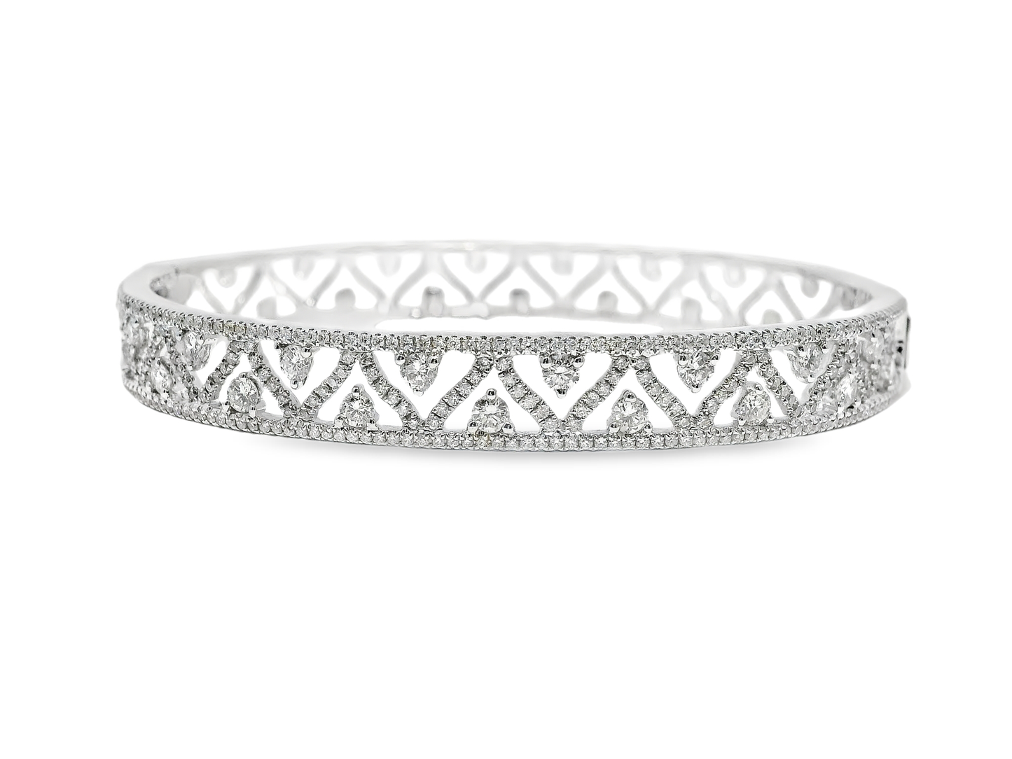 1.85CT Diamond Bangle 18k White Gold