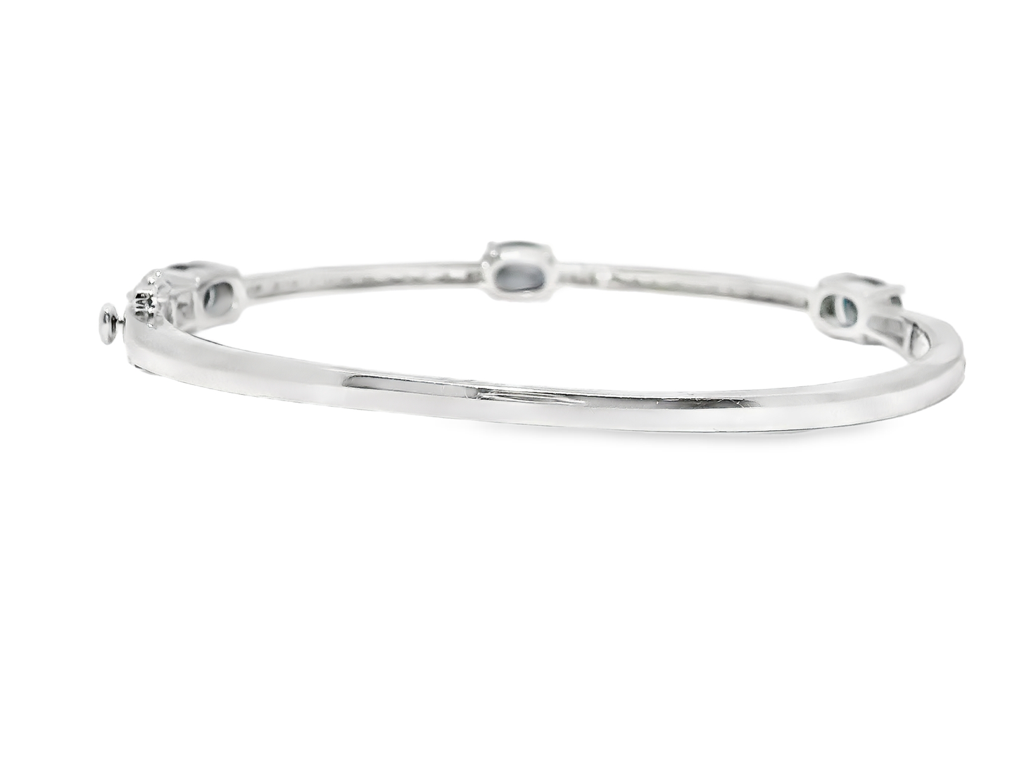 0.66CT Diamond 3.20CT Blue Sapphire Bangle 14k White Gold