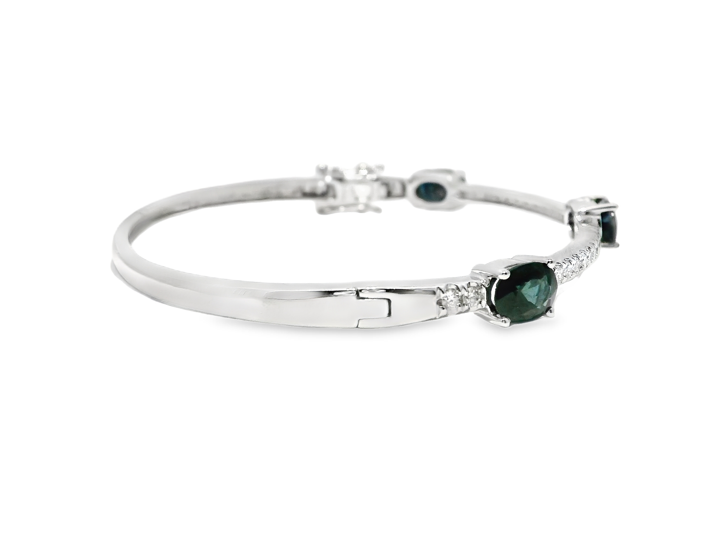 0.66CT Diamond 3.20CT Blue Sapphire Bangle 14k White Gold