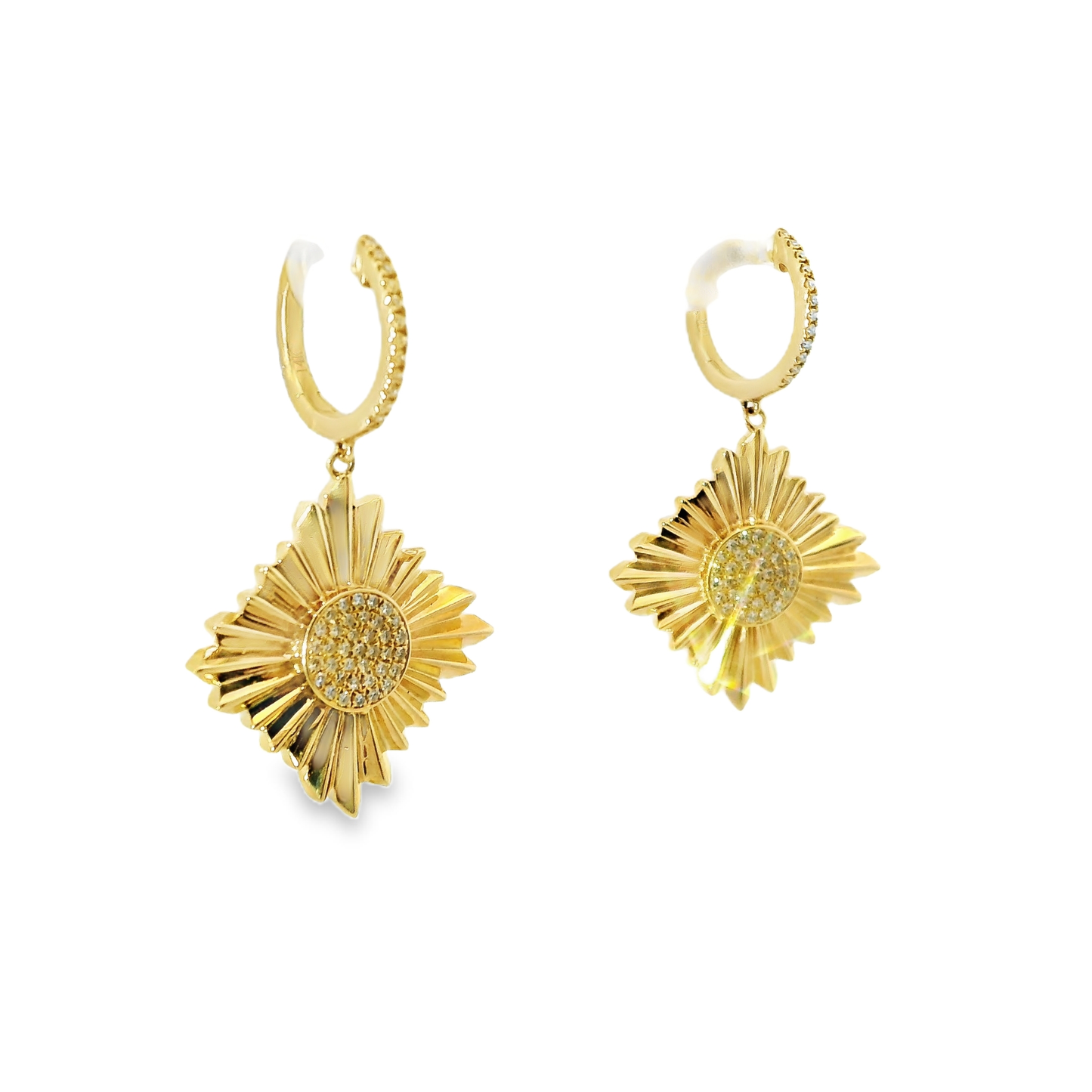 0.27CT Diamond 14k Yellow Gold Earring