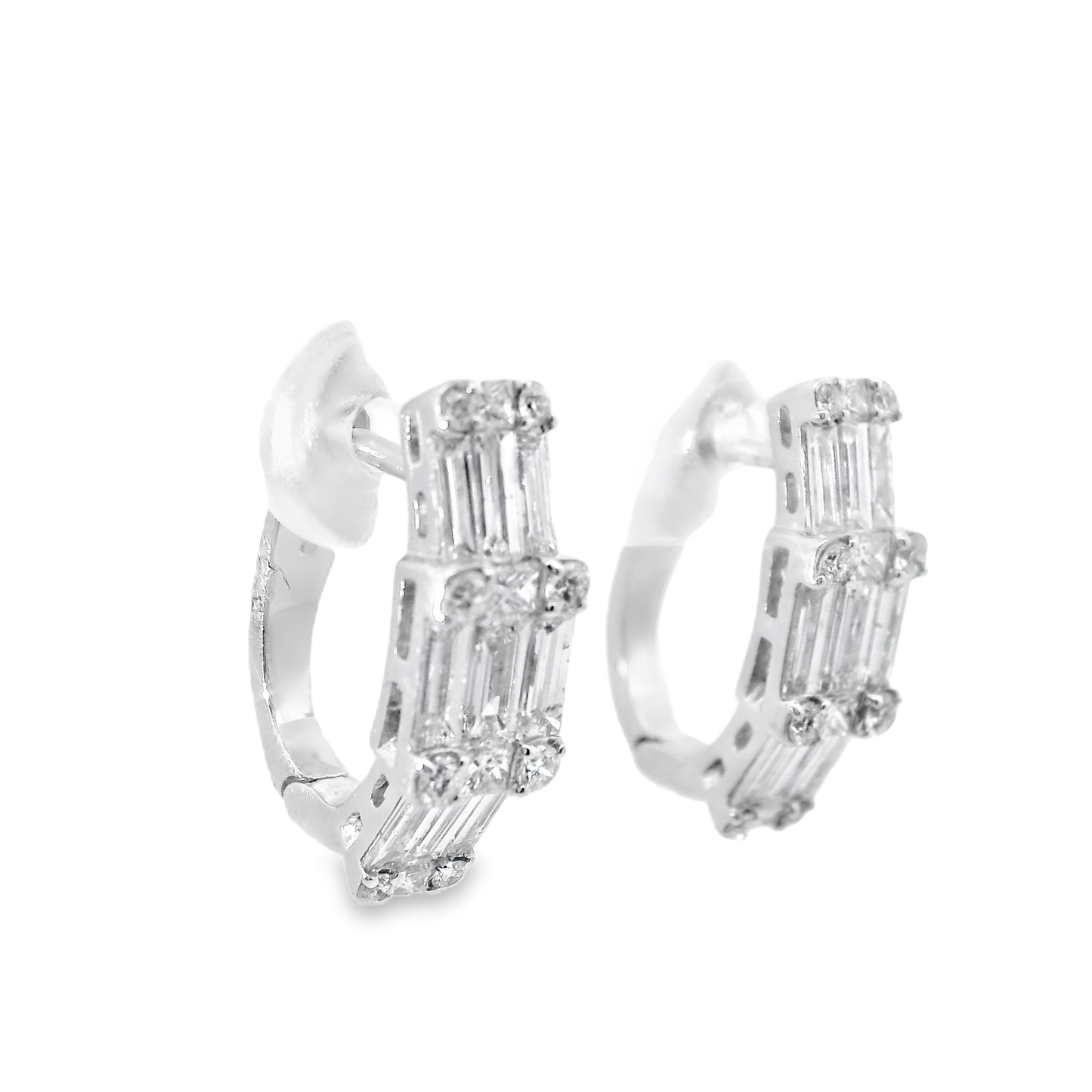 1.79CT Diamond 18k White Gold Earring