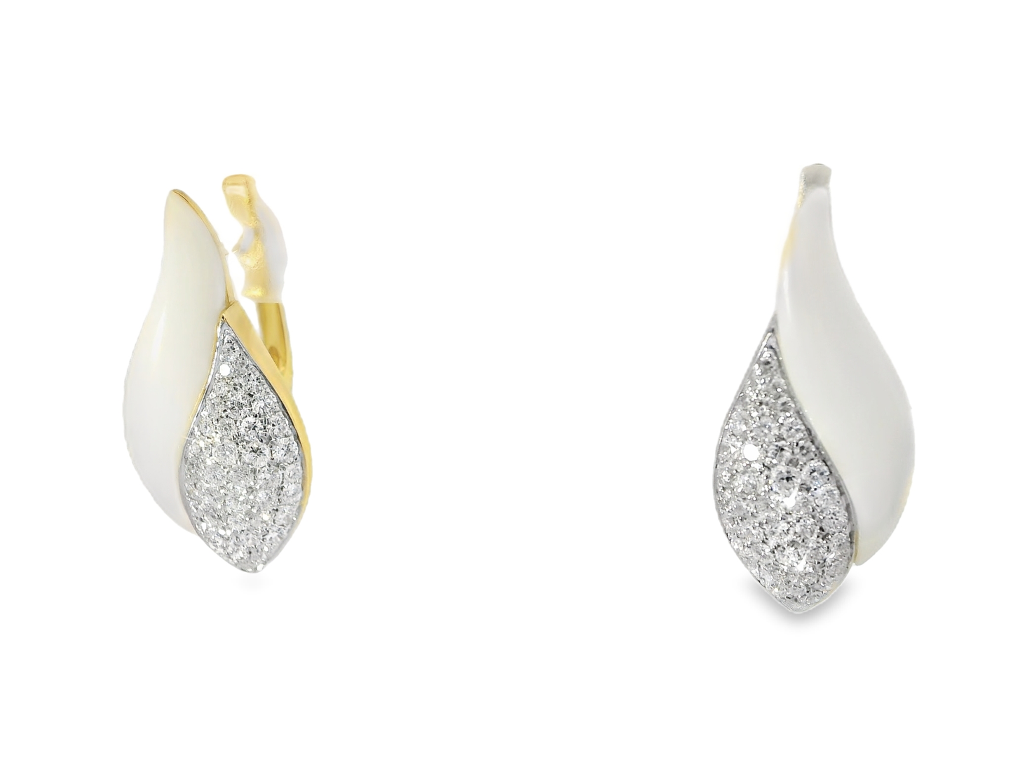 0.90CT Diamond with White Agate 14k Yellow Gold Earring