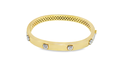 0.99CT Diamond Bangle 18k Yellow Gold