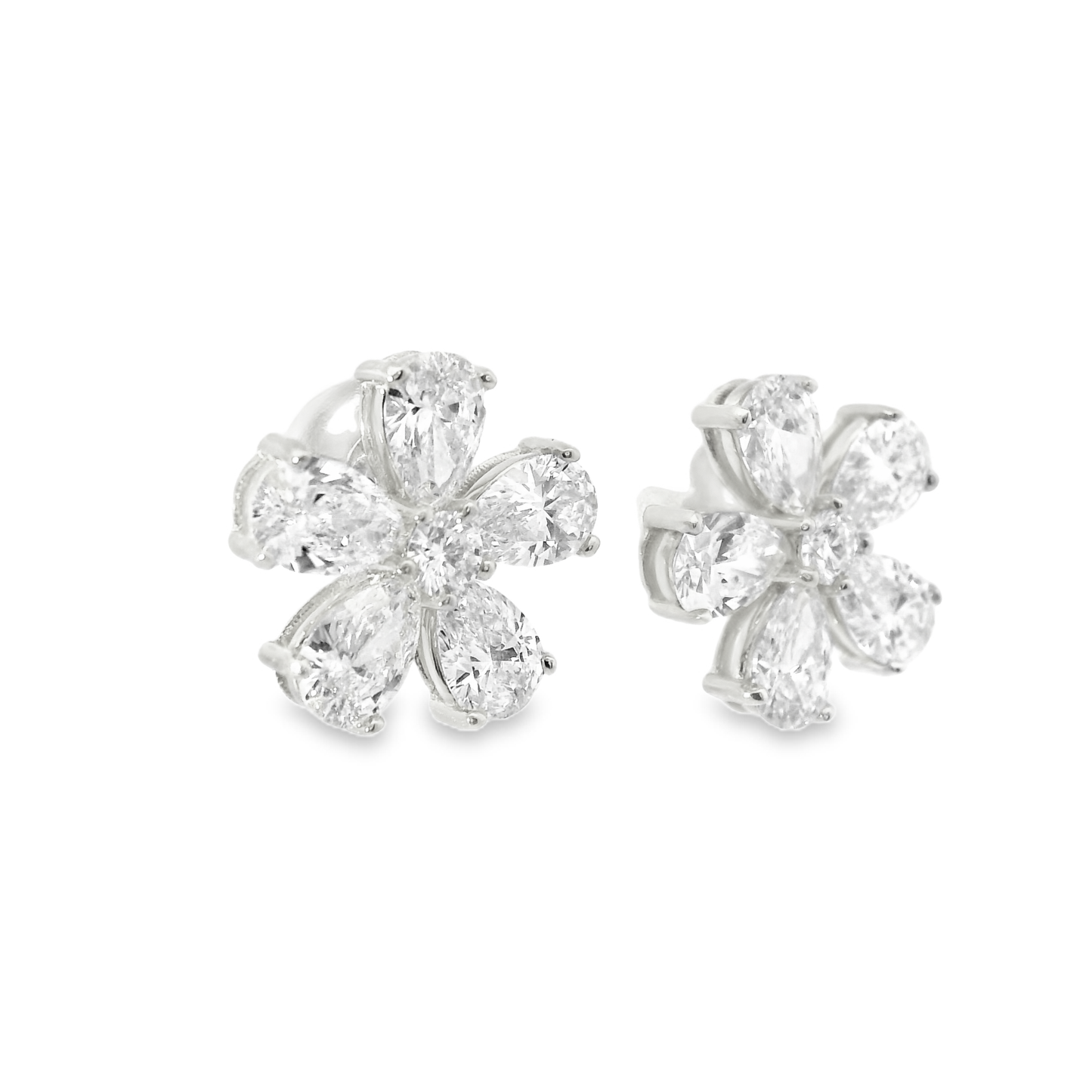 0.21CT Round 3.38CT Pear Lab Diamond Earring 14k Gold