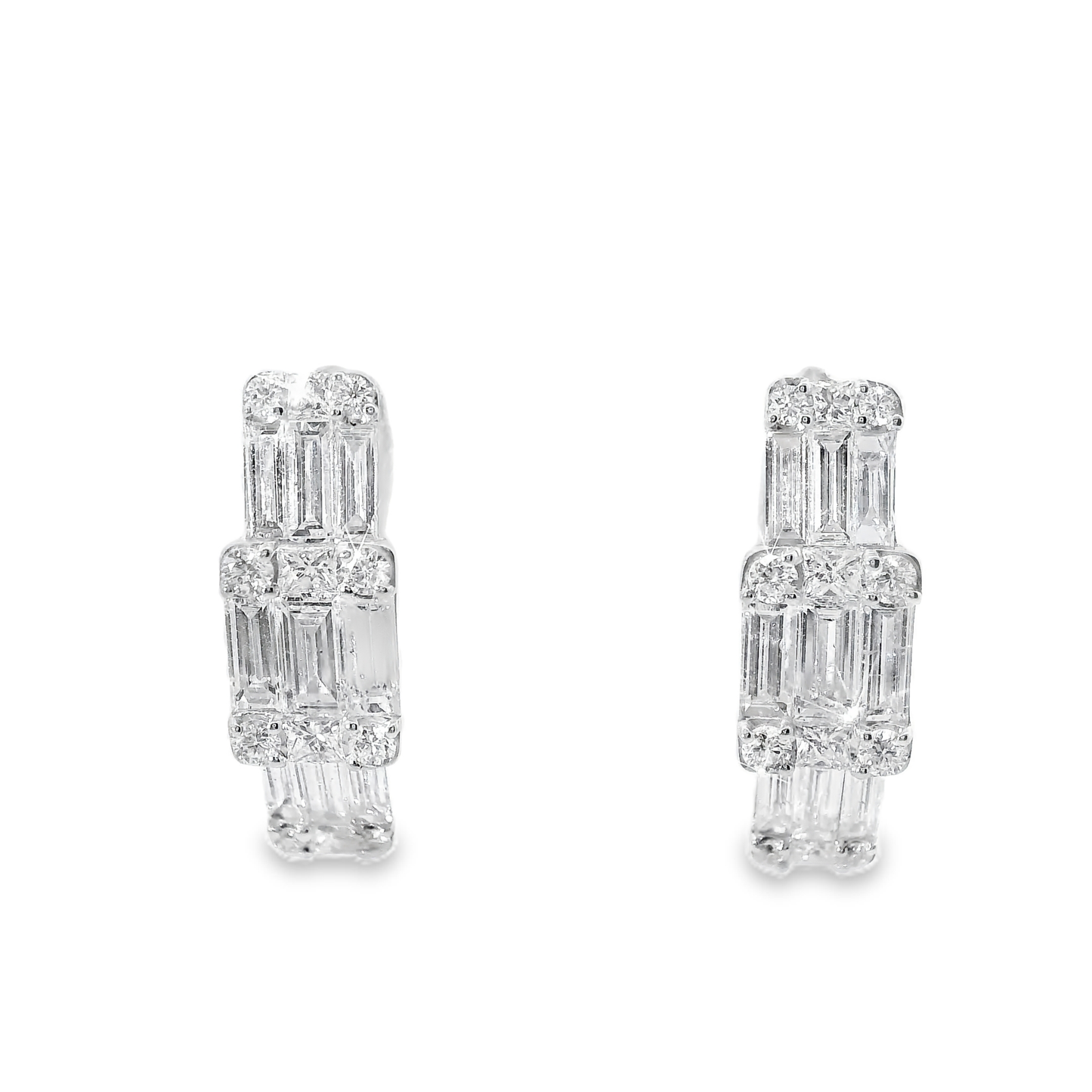 1.79CT Diamond 18k White Gold Earring