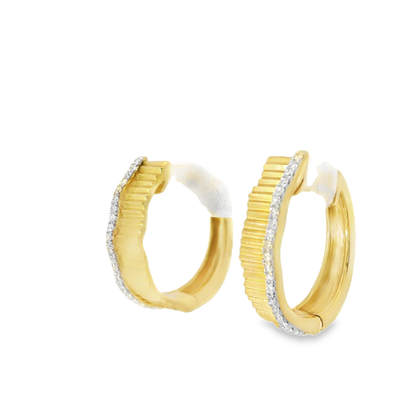 0.14CT Diamond 14k Yellow Gold Earring