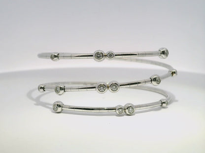 0.64CT Diamond Bangle 18k White Gold