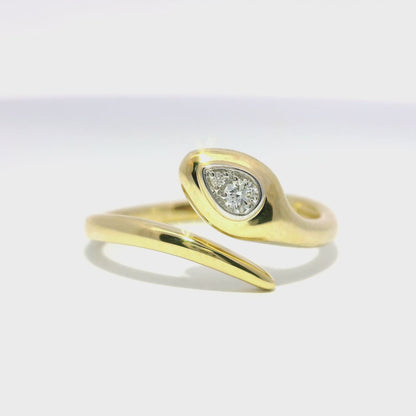 0.07CT Diamond Ring 14k Yellow Gold