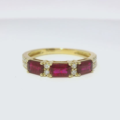 0.17Ct Diamond 0.89CT Ruby Ring 14k Yellow Gold