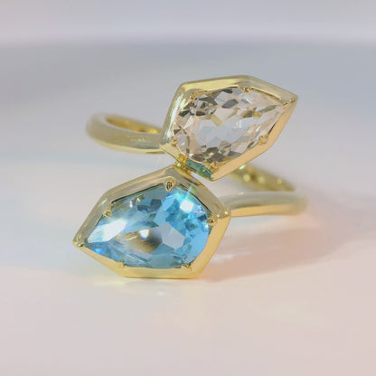 1.52CT Blue and 0.87CT White Topaz Ring 14K Yellow Gold